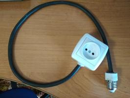 Portable uttaget på lampan: socket adapter patron med händerna